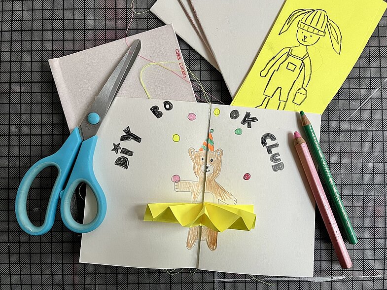 DIY Book Club: Bücher binden für Kids