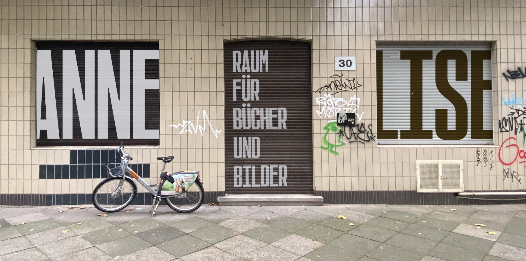 ANNELISE: AUFGESCHLAGEN